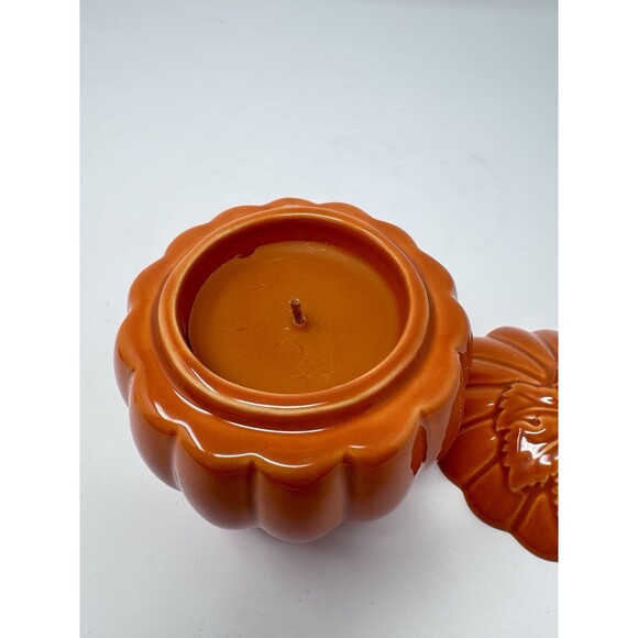 Bath & Body Works Sweet Cinnamon Pumpkin Candle NEW 2oz Halloween Fall October - Picture 4 of 10